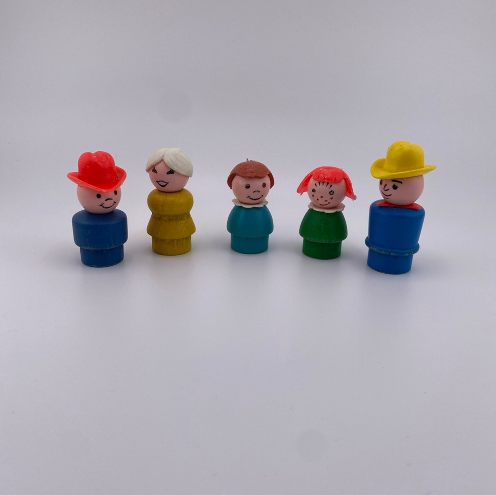Vintage Fisher Price Little People Wood Base 2 inch Lot of 5